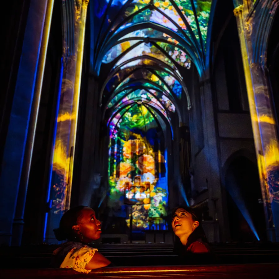 Aura Grace Cathedral Bloom